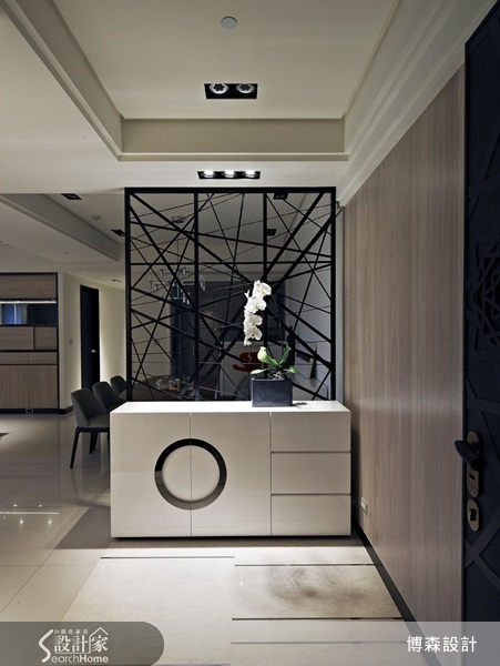 有多次裝修經驗,在市區已有房子的屋主,在郊區購得一